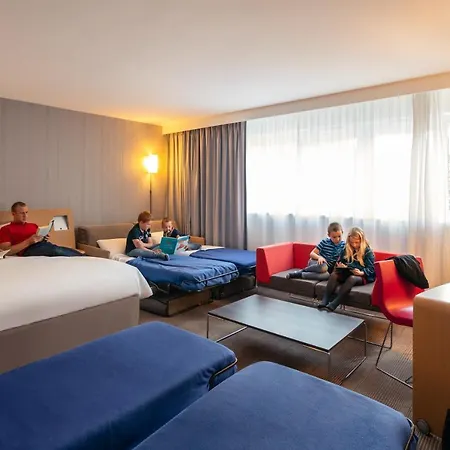 Novotel Roissy Witz 4* סן-ויץ