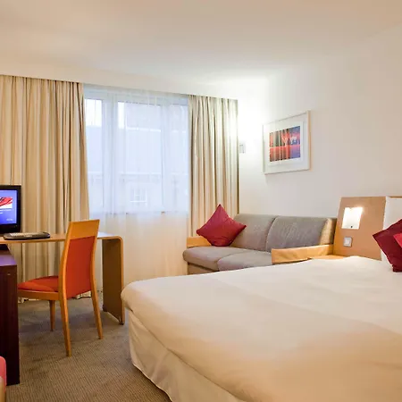 فندق Novotel Roissy Witz سان تويتْسْ