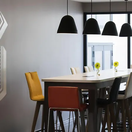 Novotel Roissy Witz Otel 4*