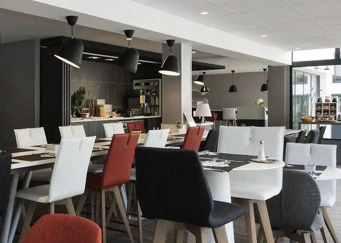 فندق Novotel Roissy Witz سان تويتْسْ