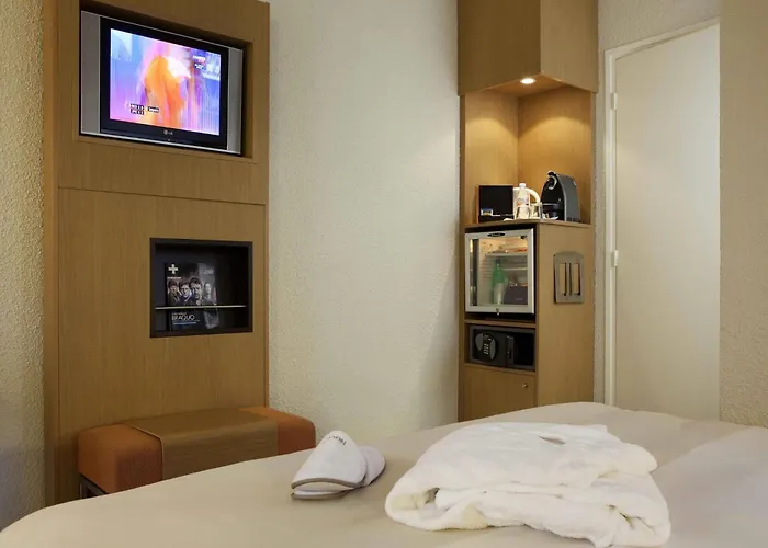 Novotel Roissy Witz 酒店 4*
