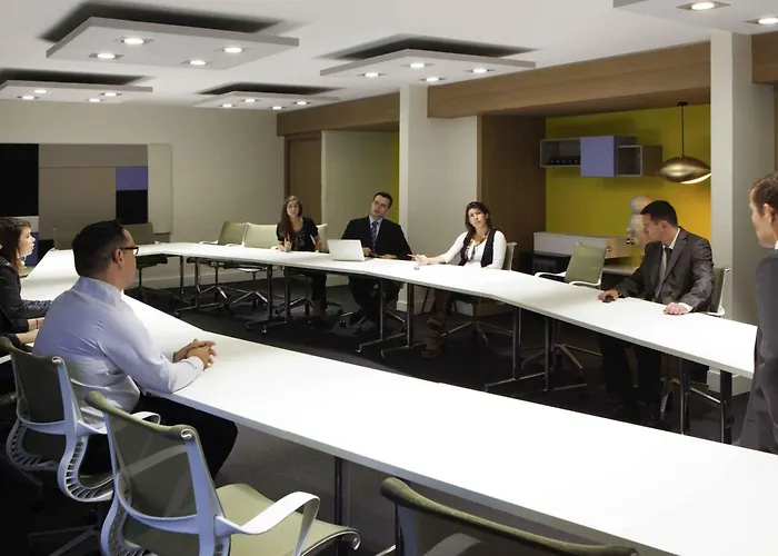 Hotel Novotel Roissy Witz 4*